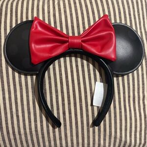 Minnie Mouse Simulated Leather Ear Headband for Adults